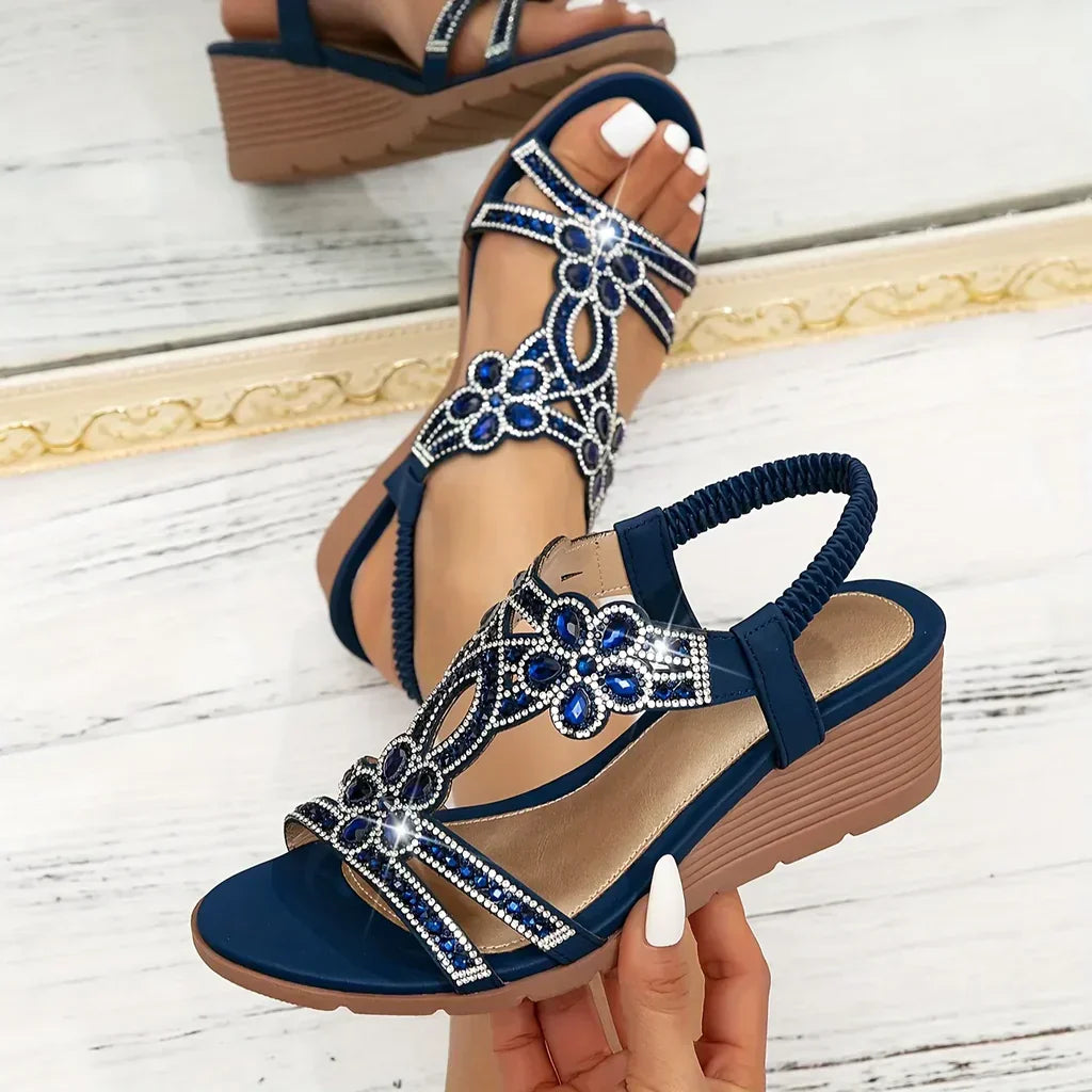 Petra - Elegantní ortopedické sandály na klínku pro ženy